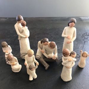 SET of 8 Willow Tree Figurines by Demdaco